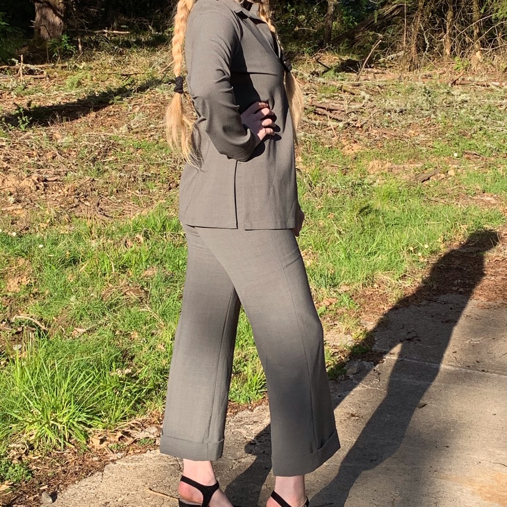 Theory Grey Pantsuit Lycra/Wool Pant & Jacket M 8 - Picture 13 of 16
